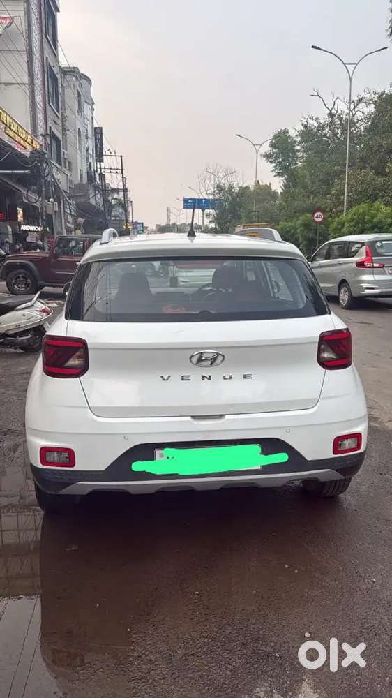 Hyundai Venue 1.2 Petrol Manual 2020 Model