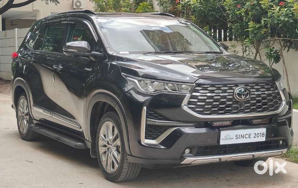 Toyota Innova Hycross 2.0 Zx (o) Hybrid 7 Str, 2024, Petrol