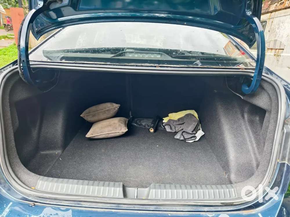 Volkswagen Virtus 2023 Petrol 22000 Km Driven
