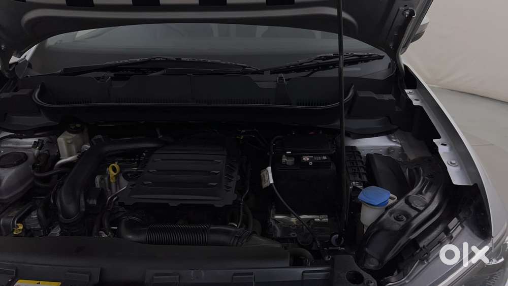 Volkswagen Taigun Topline 1.0 Tsi At (electric Seats), 2021, Petrol