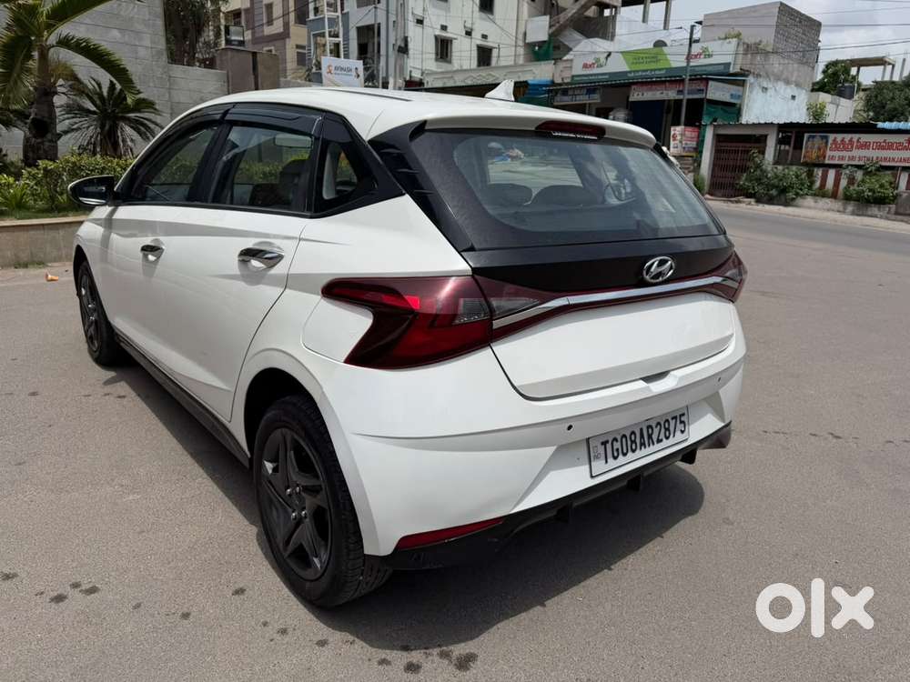 Hyundai I20 1.2 Sportz (o), 2023, Petrol