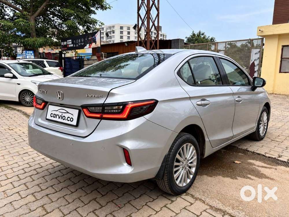 Honda City 1.5 V 5th Gen I-vtec Mt, 2022, Petrol