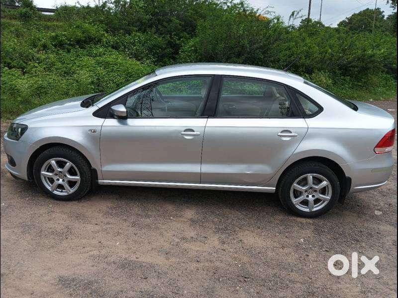 Volkswagen Vento 1.2 Tsi Highline At, 2015, Petrol