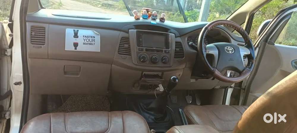 Toyota Innova 2016 Diesel Well Maintained