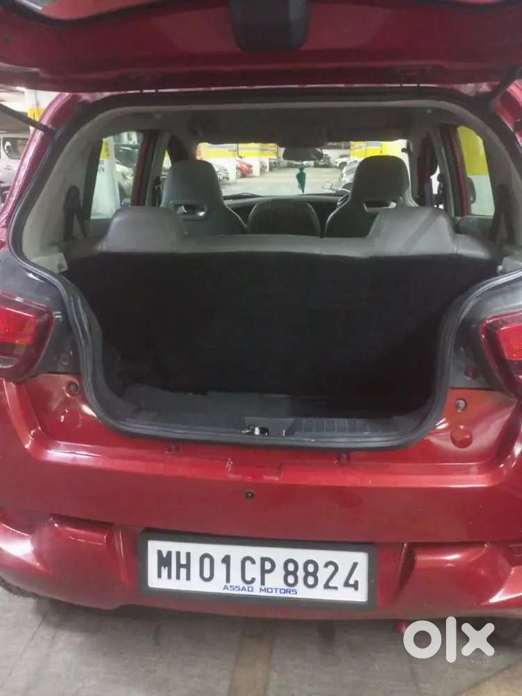 Mahindra Kuv100 Nxt 2017 Petrol 42000 Km Driven