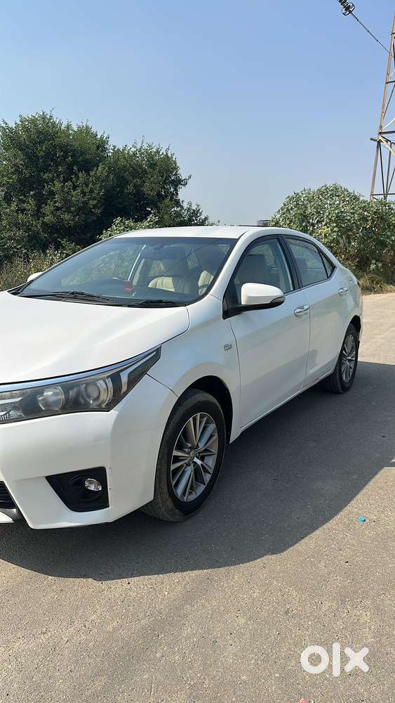 Toyota Corolla Altis Vl At, 2014, Petrol