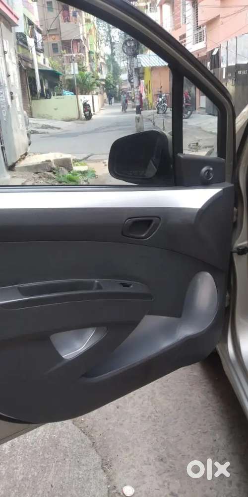 Chevrolet Beat 2014 Petrol Well Maintained.