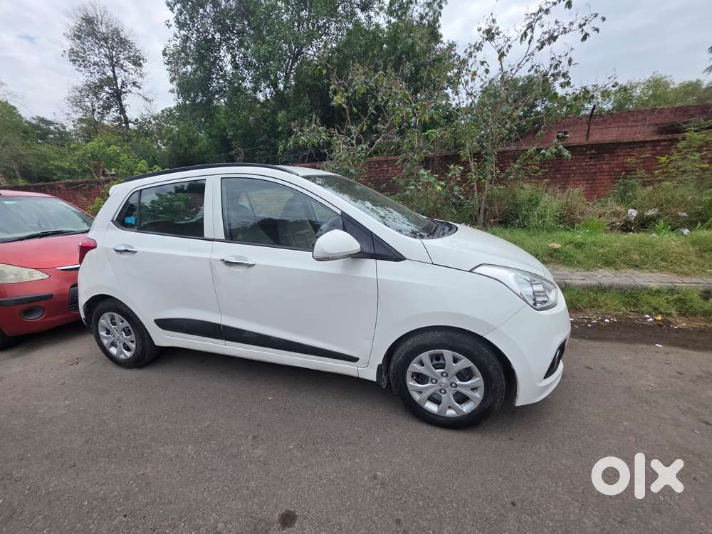Hyundai Grand I10 1.2 Kappa Sportz Option At, 2014, Petrol