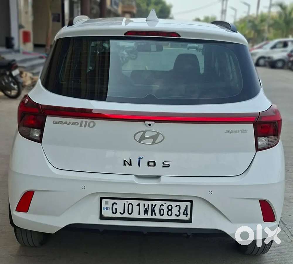 Hyundai I10 Nios Sports 2023 One Owner Pure Petrol