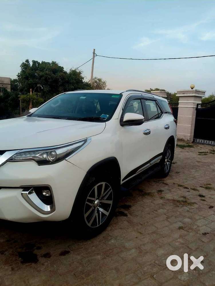 Toyota Fortuner 4x4 Mt 2.8 Diesel, 2017, Diesel