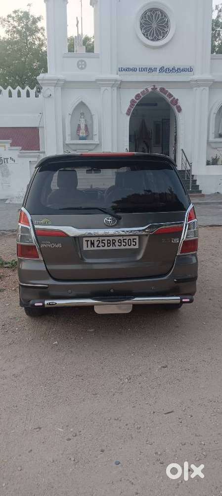 Toyota Innova, 2014