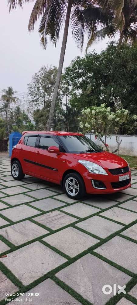 Maruti Suzuki Swift Vxi + Manual, 2017, Petrol
