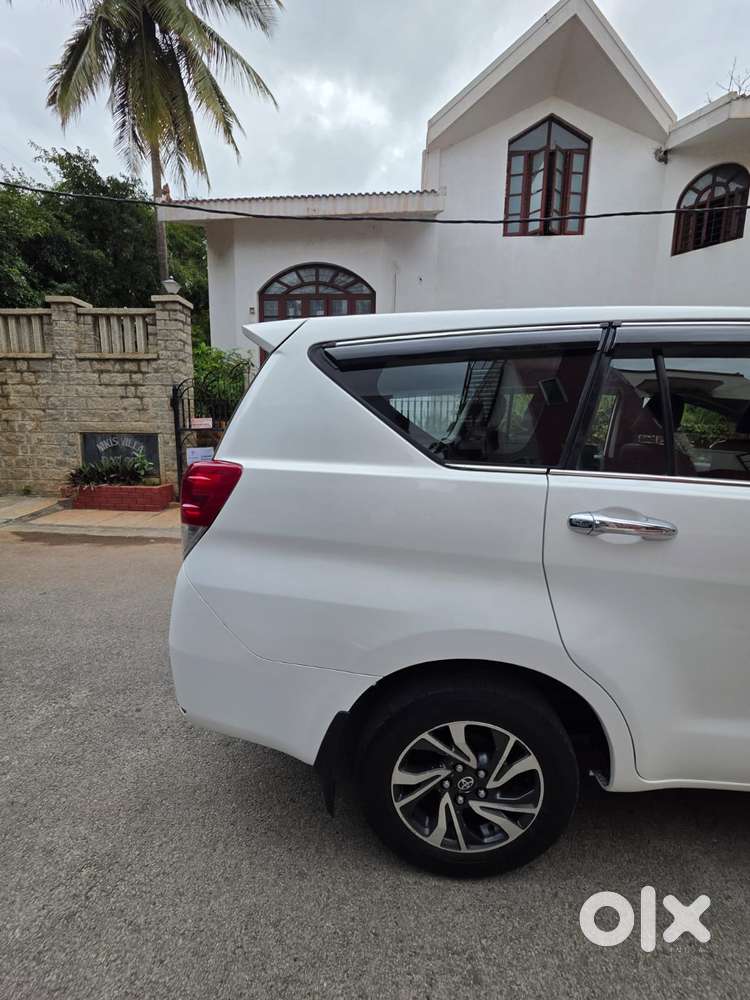 Toyota Innova Crysta 2.4 Gx Limited Edition At 7 Str, 2021, Diesel