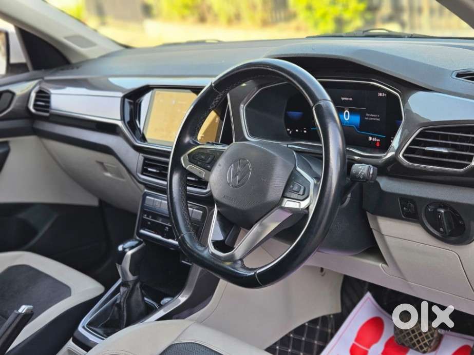 Volkswagen Taigun Topline 1.0 Tsi At (electric Seats), 2022, Petrol