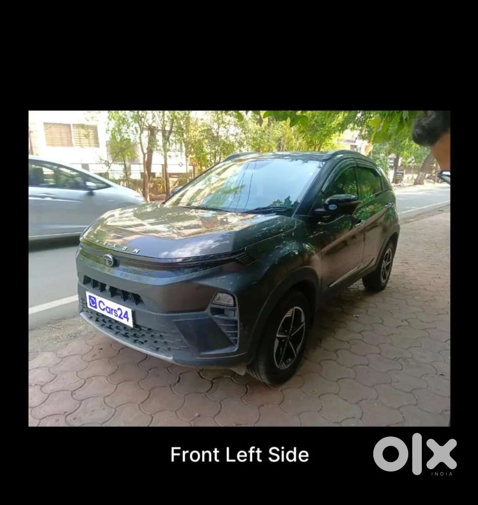 Tata Nexon 2025 Petrol 8899 Km Driven