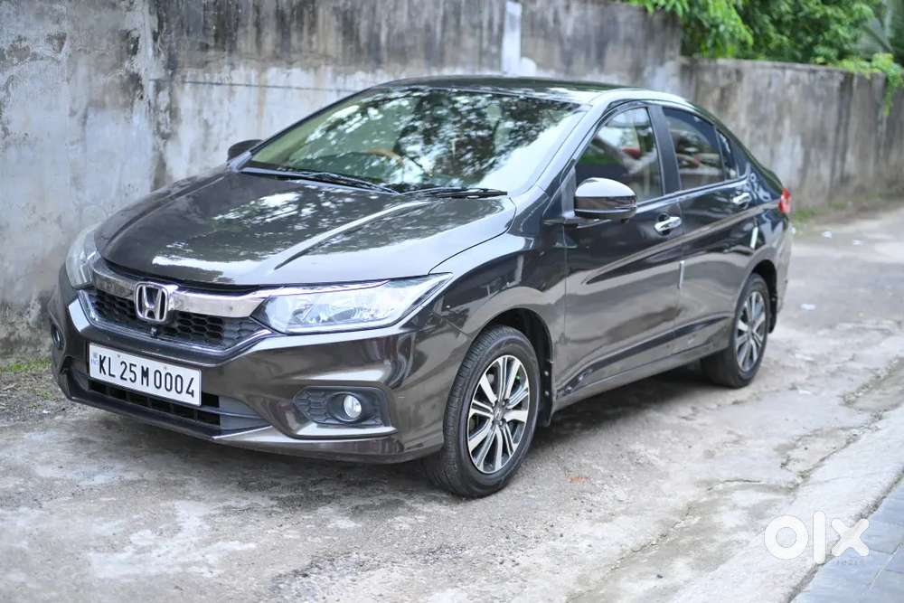Honda City V 2018  Petrol  Manual  52k Kms