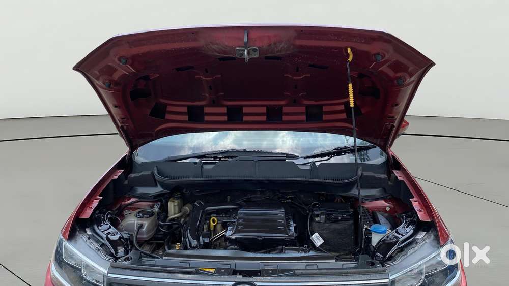Volkswagen Taigun 1.0 Tsi Highline At, 2022, Petrol