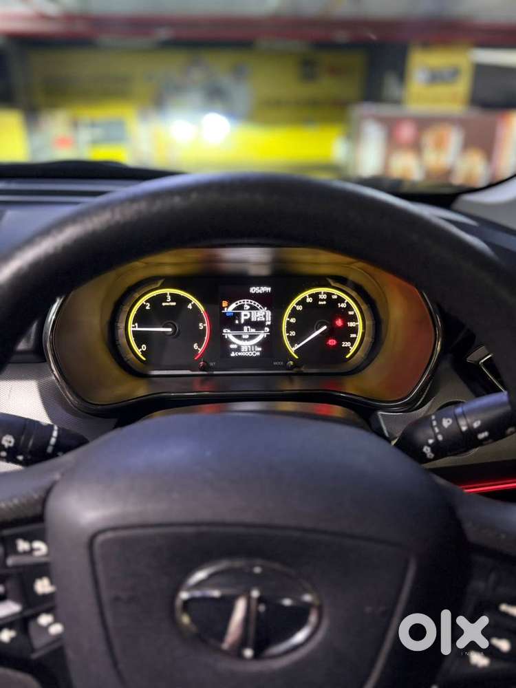 Tata Safari 2.0 Kryotec Xta Plus Dark Edtition, 2023, Diesel