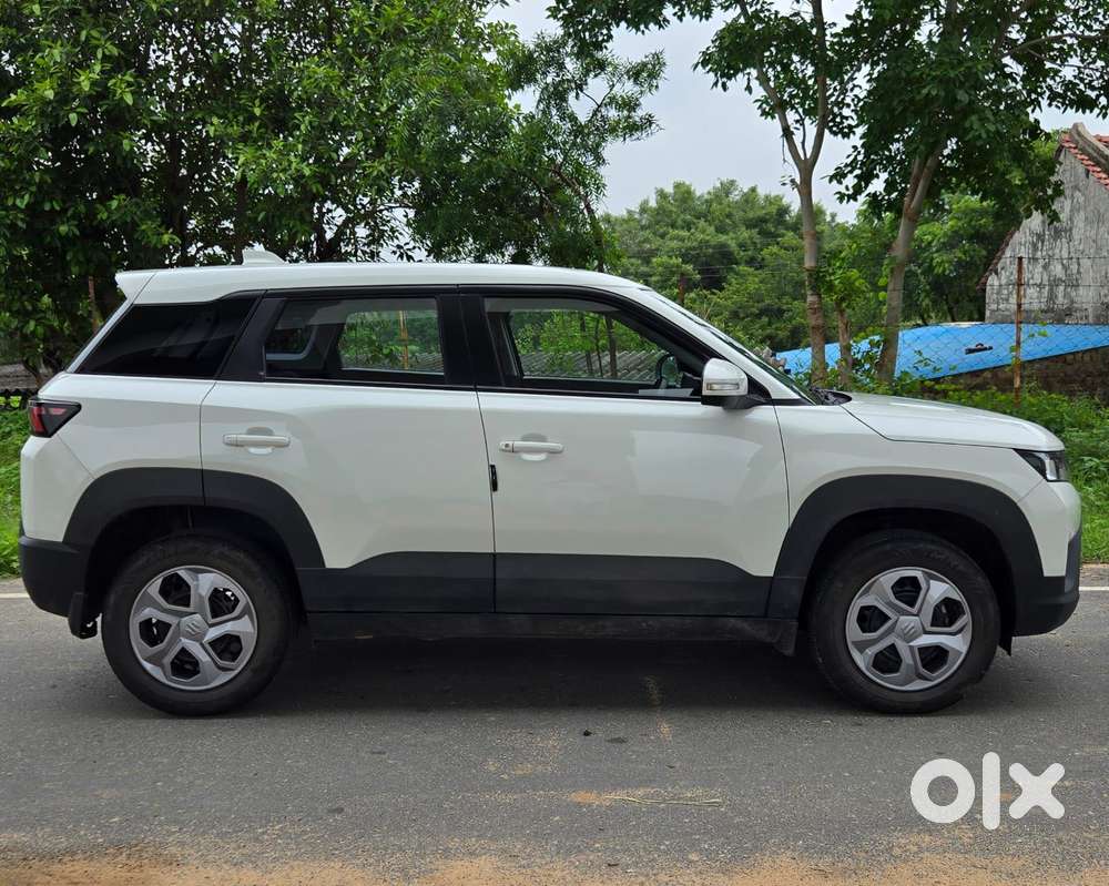 Maruti Suzuki Brezza 1.5 Lxi Cng, 2026, Cng & Hybrids