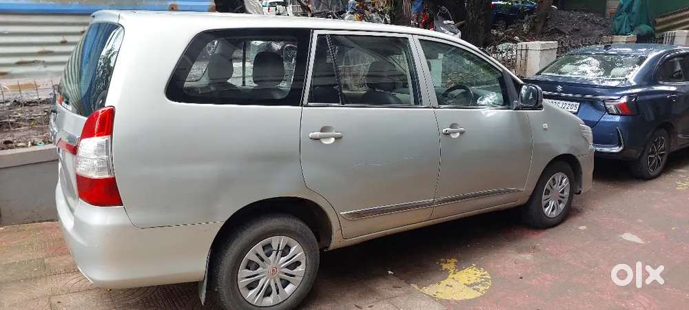 Toyota Innova 2013