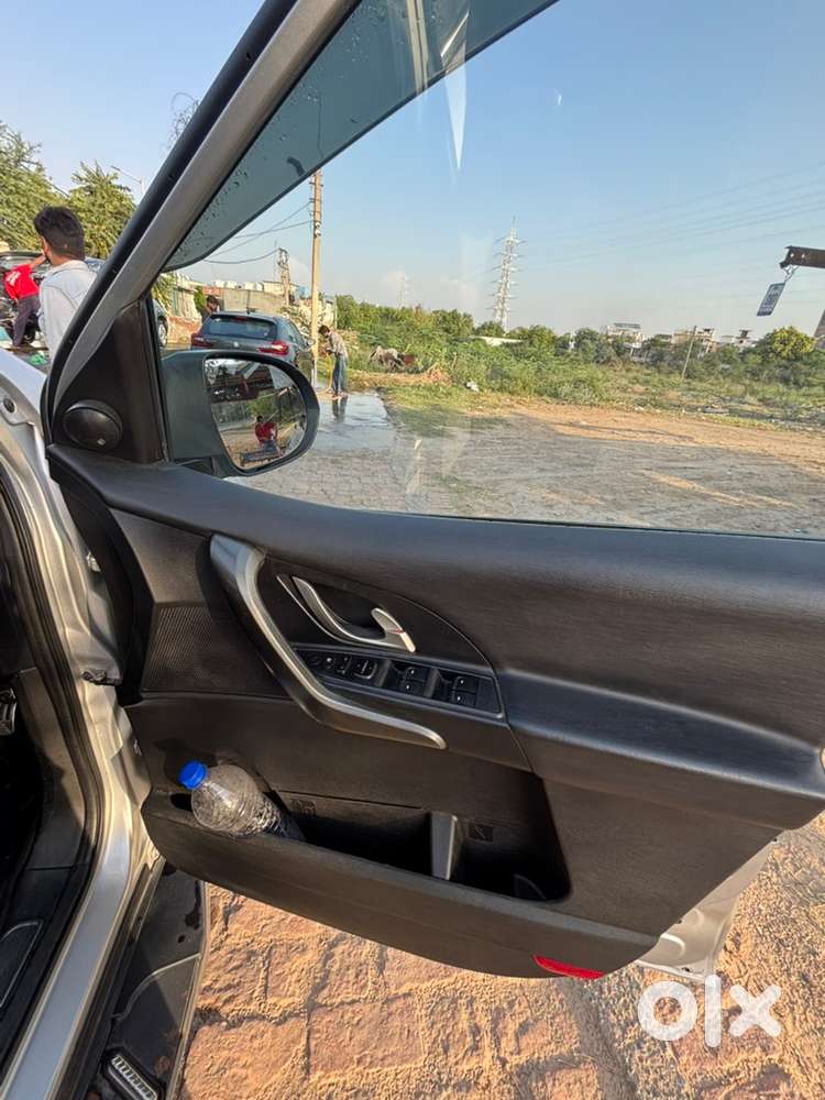 Mahindra Diesel 2017 Car