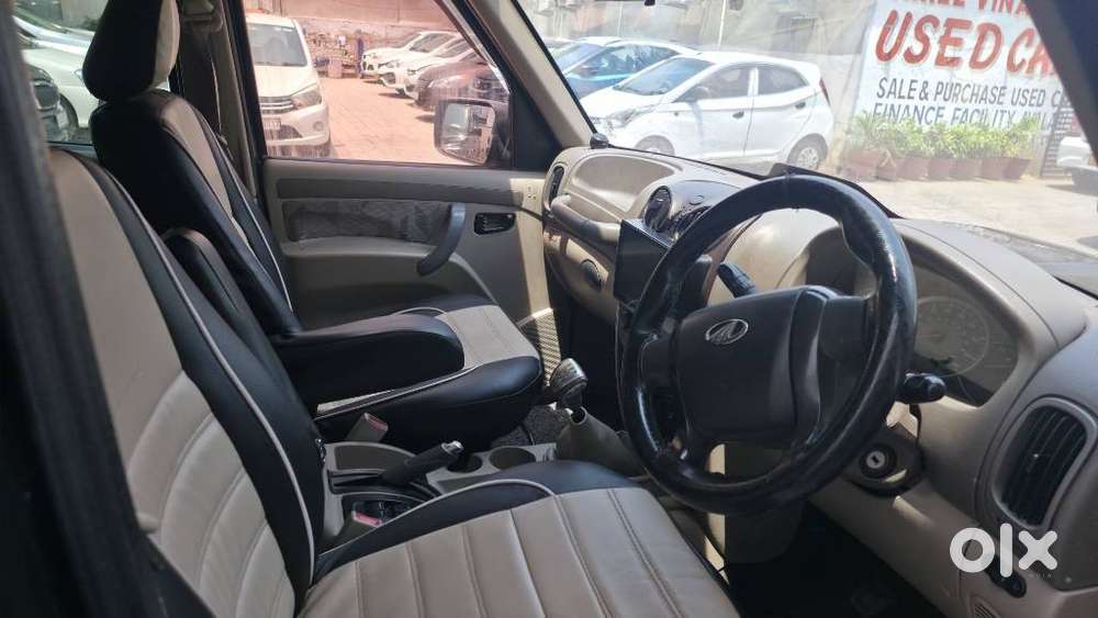 Renault Triber Rxz, 2022, Petrol