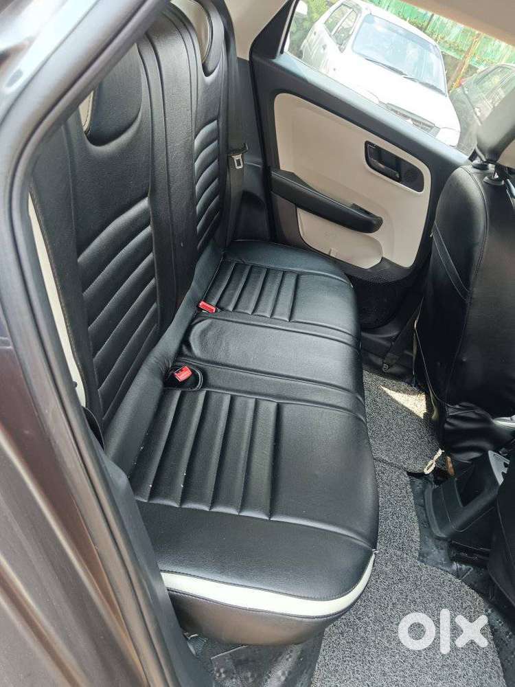 Tata Altroz 1.2 Xm Plus, 2021, Petrol