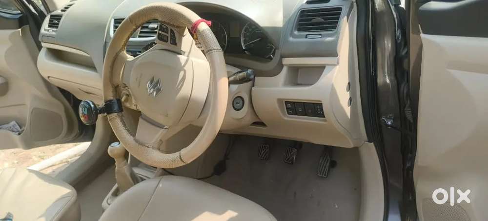 Maruti Suzuki Ertiga 2016 Diesel 110000 Km Driven