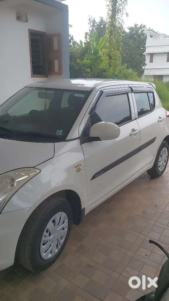 Maruti Suzuki Swift Lxi 2017 Petrol