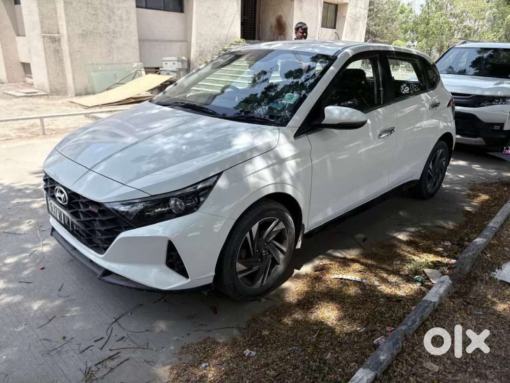Hyundai I20 Asta (o) 1.2 Ivt, 2022, Petrol