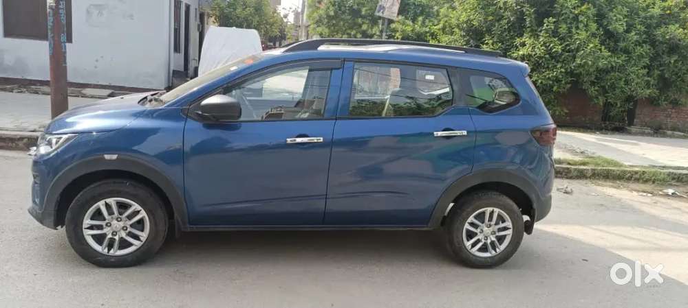 Renault Triber Facelift 2022 Seven Siter Petrol 18000 Km Driven