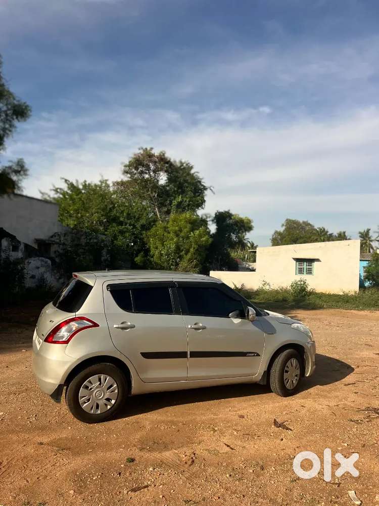 Maruti Suzuki Swift 2012
