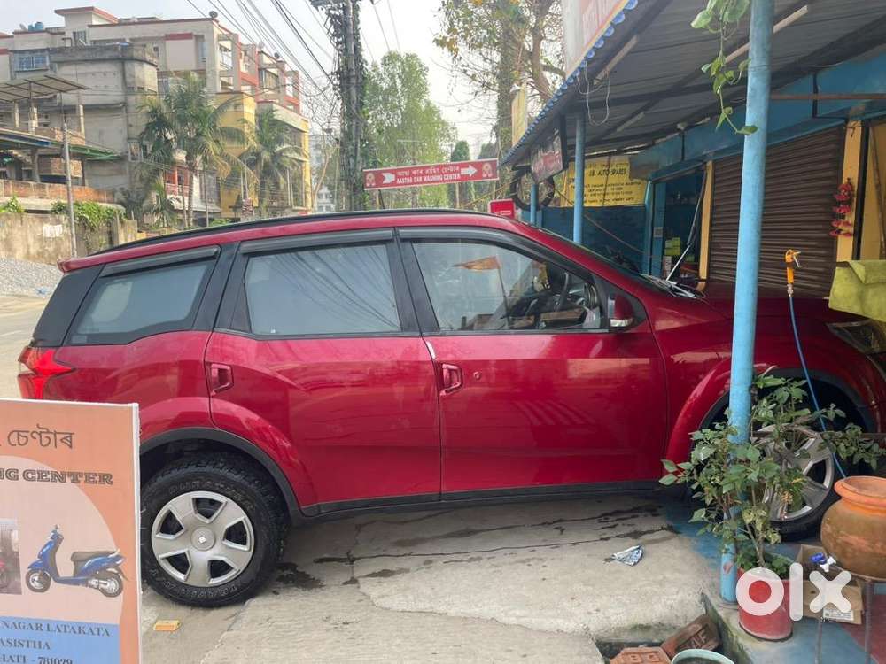 Mahindra Xuv500 2019 Diesel 80000 Km Driven