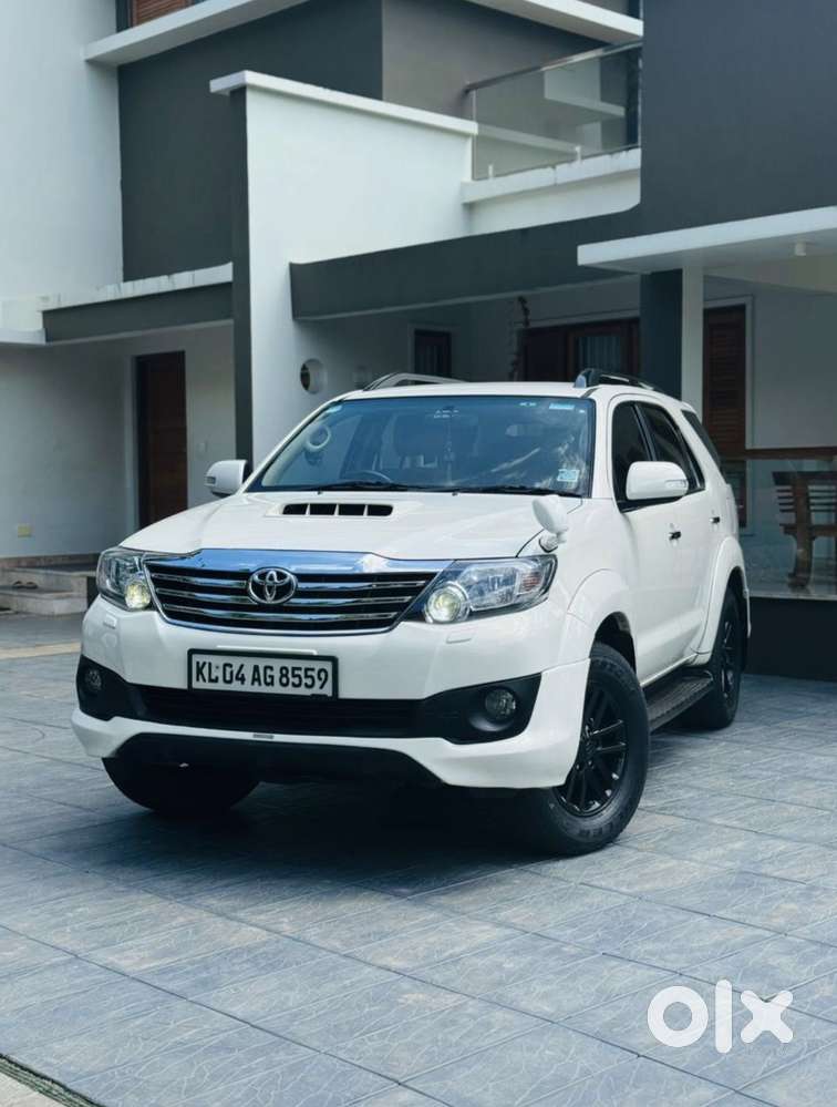 Toyota Fortuner 4x2 At 2.8 Diesel, 2015, Diesel