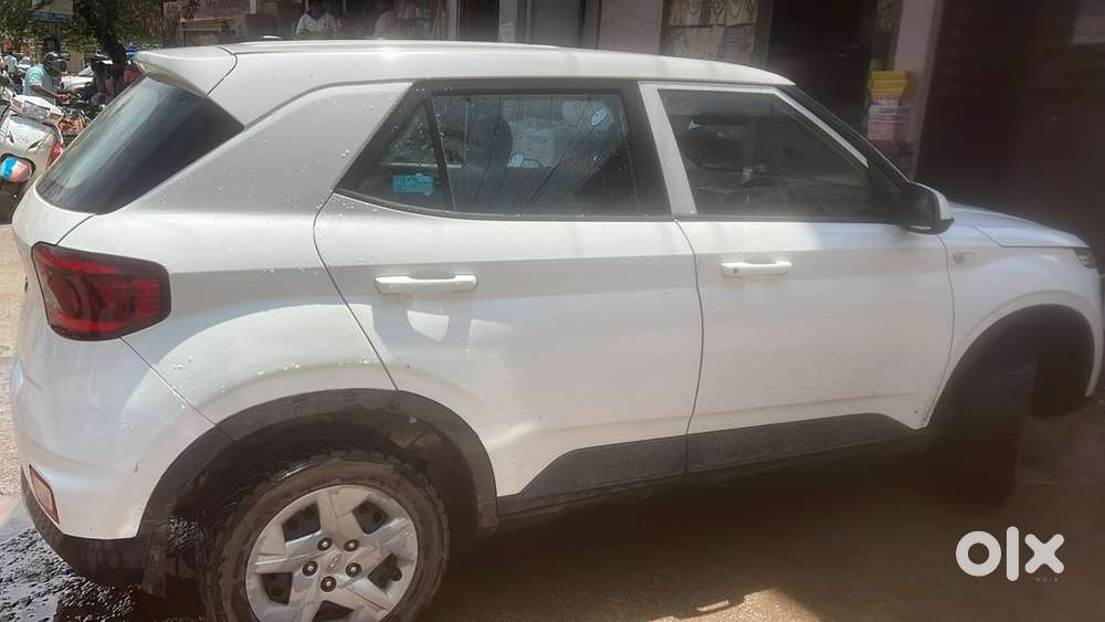 2019 Hyundai Venue Diesel Manual