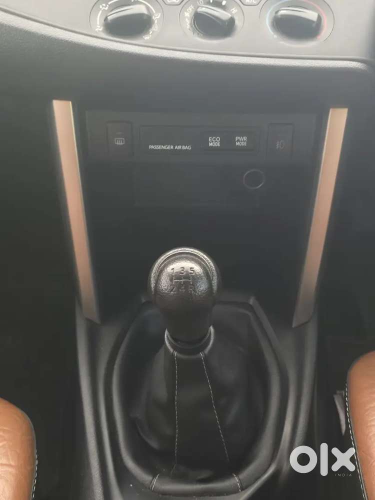 Toyota Innova Crysta 2018 Diesel Well Maintained