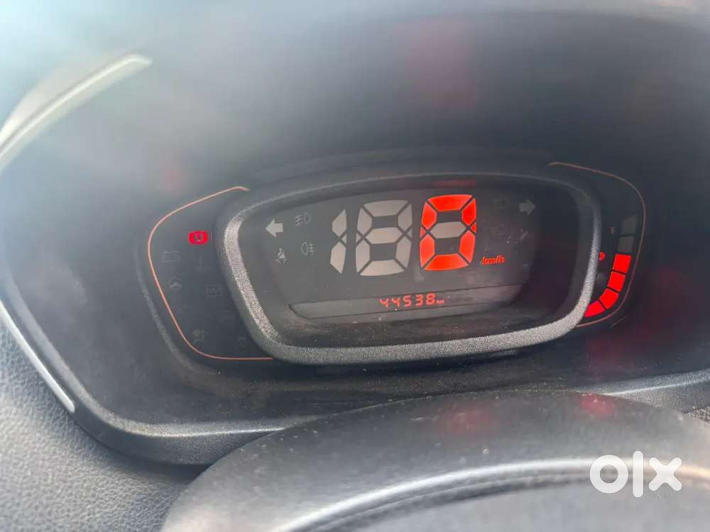 Renault Kwid 2018 Petrol Well Maintained