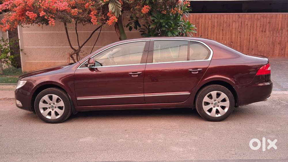 Skoda Superb 2.0 Elegance Tdi Cr, 2011, Petrol