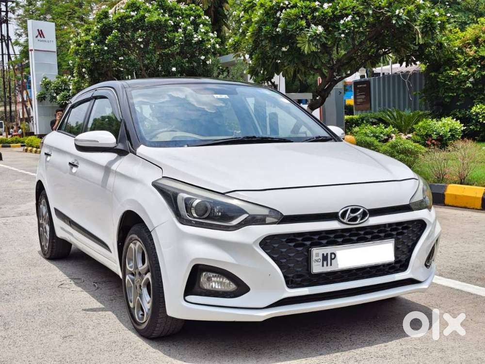 Hyundai I20 Petrol Asta Option, 2018, Petrol