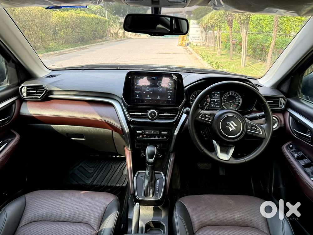 Maruti Suzuki Grand Vitara 1.5 Alpha Smart Hybrid At, 2022, Petrol