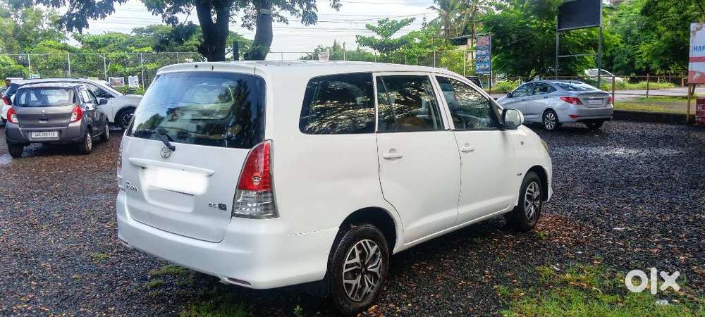 Toyota Innova 2.5 G (diesel) 7 Seater, 2012, Diesel