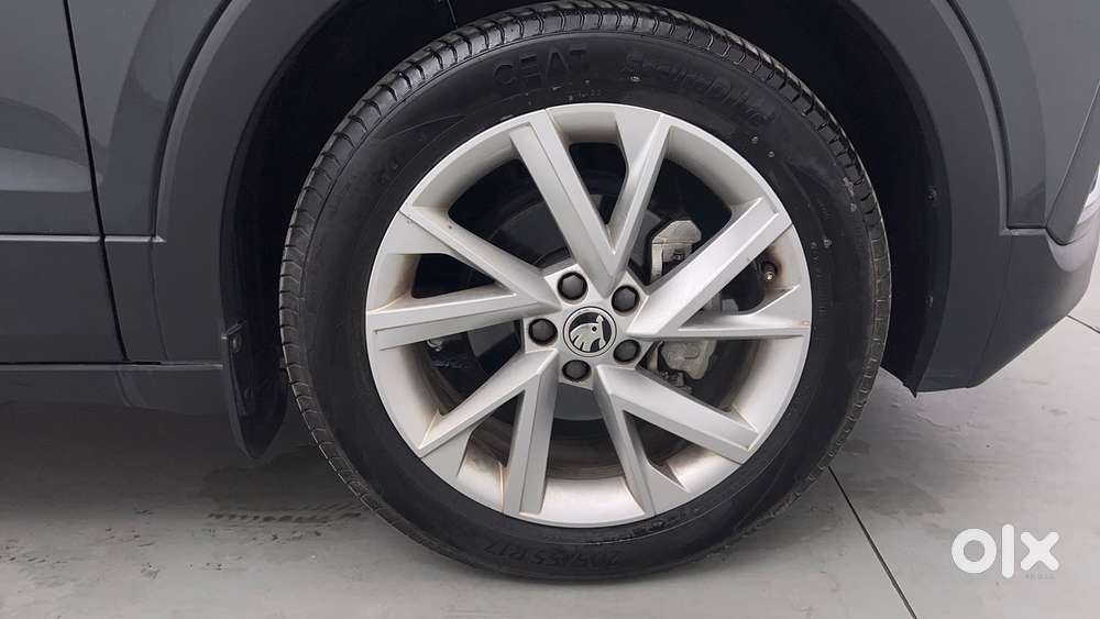 Skoda Kushaq Style 1.0l Tsi At, 2024, Petrol