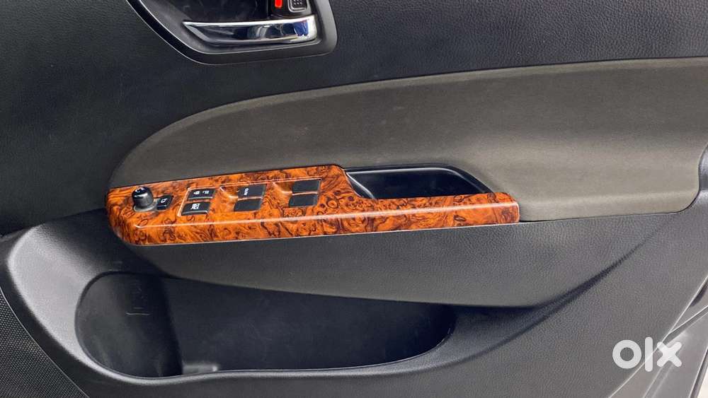 Maruti Suzuki Swift Zxi, 2017, Petrol