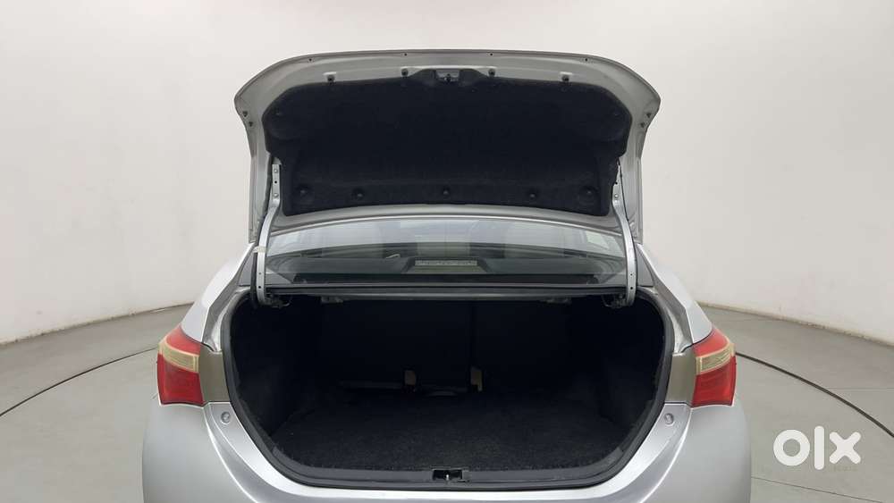 Toyota Corolla Altis 1.8 G, 2015, Petrol