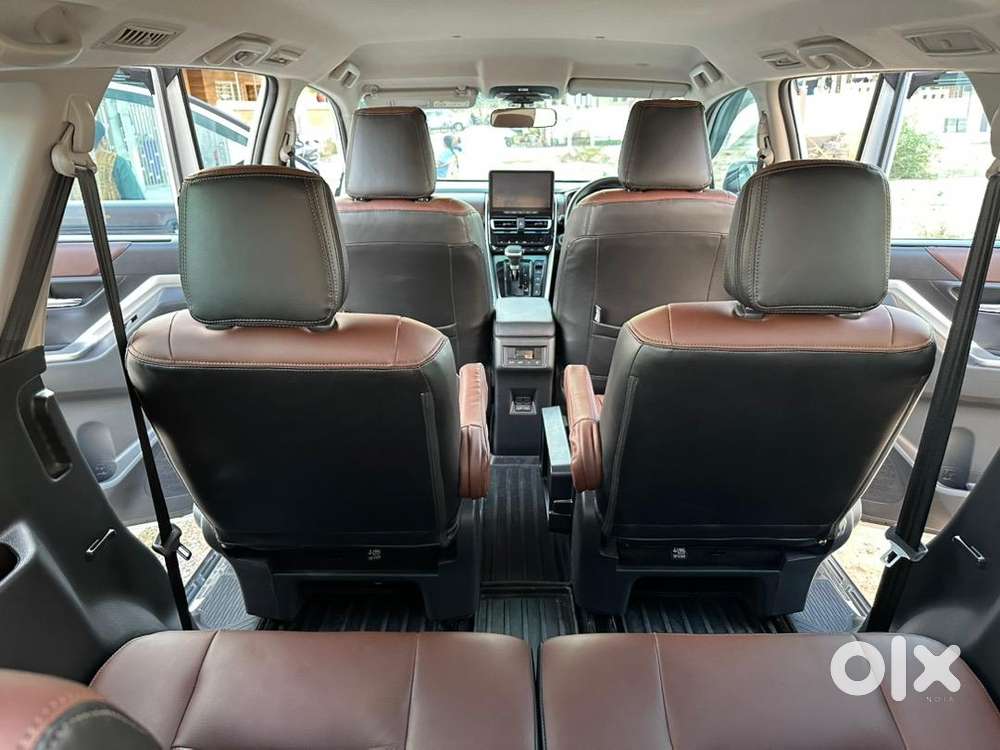 Innova Hycross Gx(o) - 7 Seater (2025)