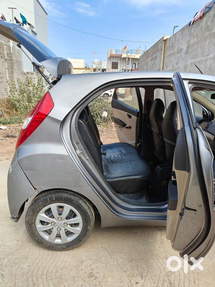 Hyundai Eon Magna+ Petrol Manual 2013