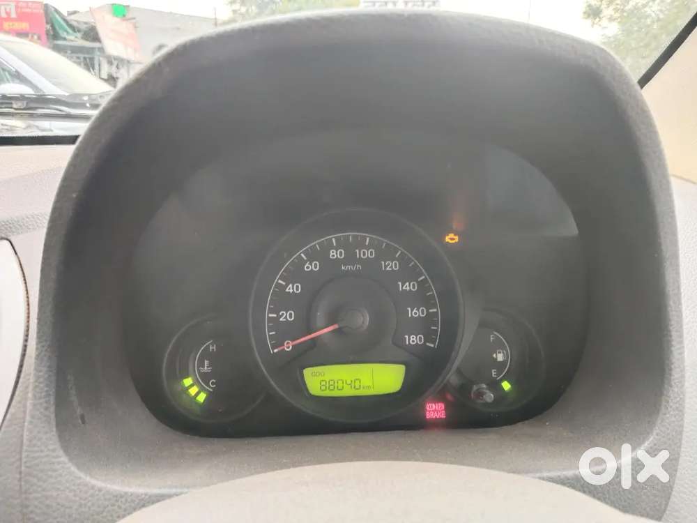 Hyundai Eon Era 2013 Petrol Plus Cng