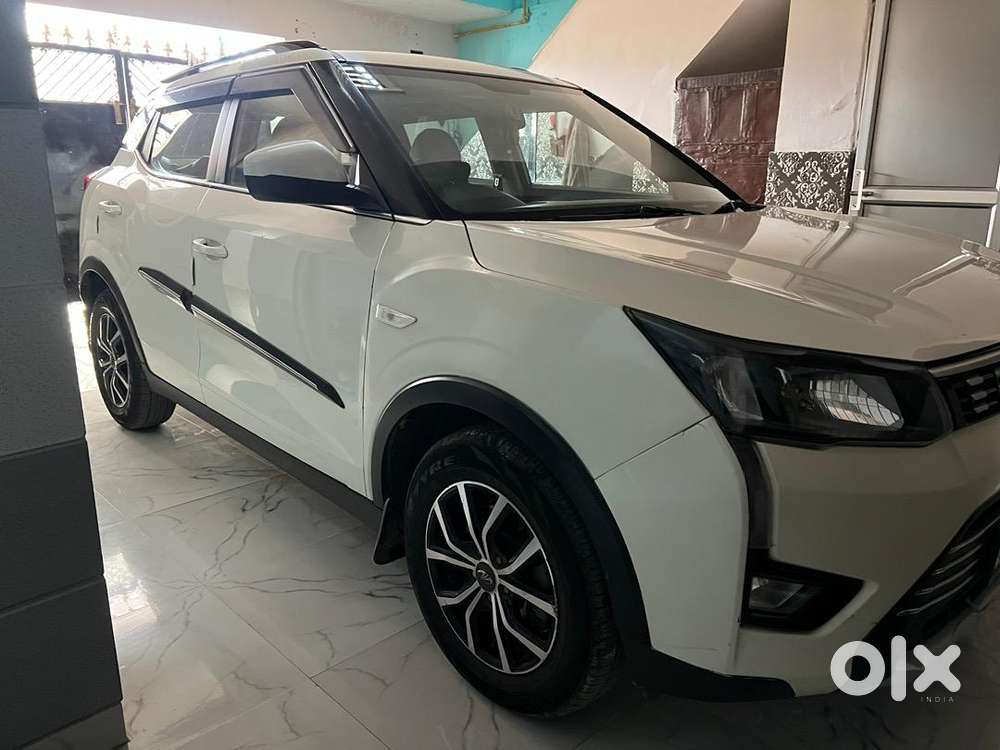 Mahindra Xuv300 2022 Petrol Well Maintained