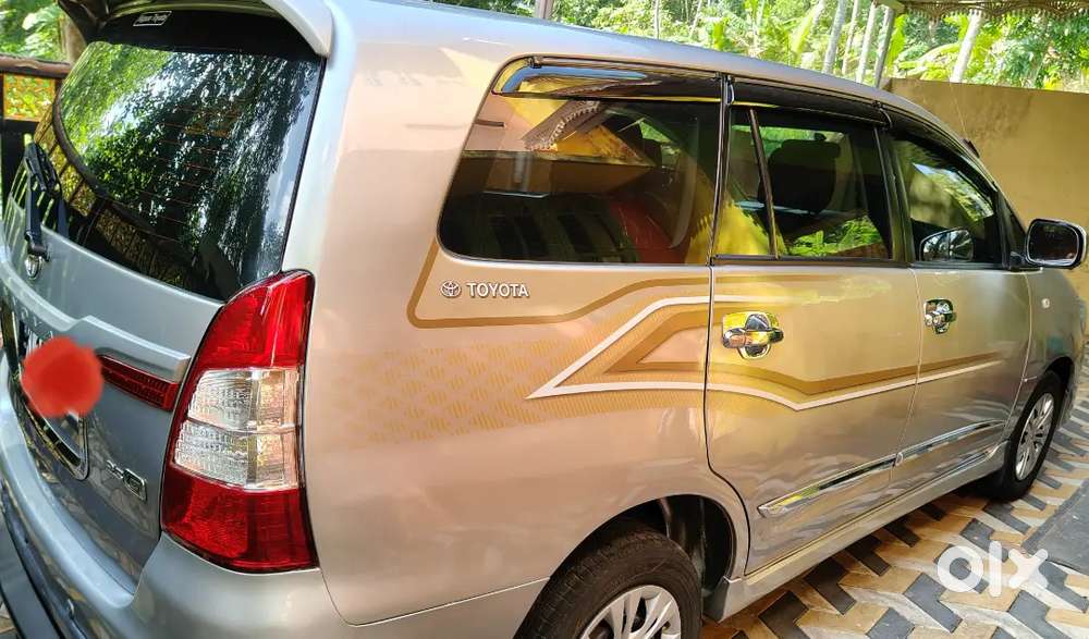 Toyota Innova Diesel Manual 7 Seater 2015
