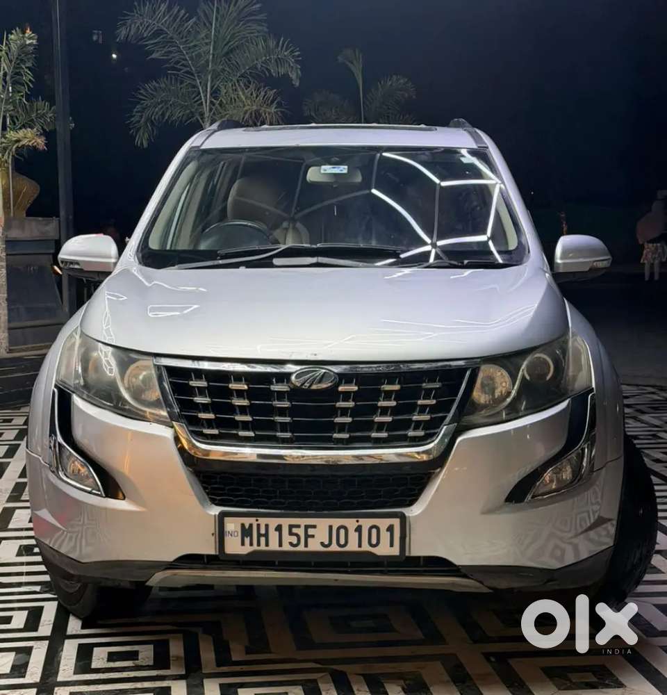 Mahindra Xuv500 W10 2016 Diesel  98,500 Km  Top Model